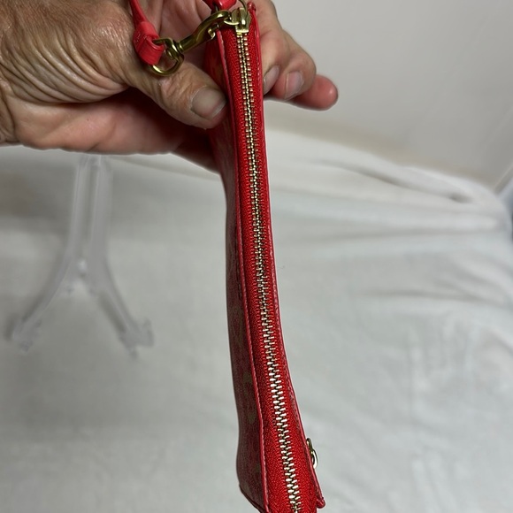 Coach Red and Gold Program Hearts Signature Clutch/ wristlet - Picture 6 of 14